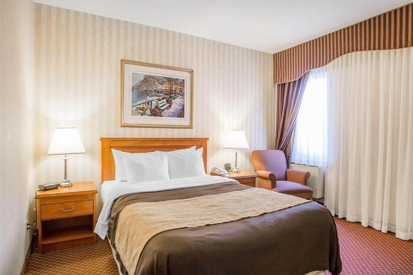 Comfort Inn Toronto Airport